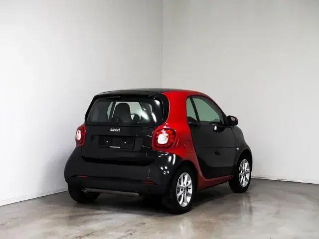 Gebraucht Smart ForTwo Coupé Passion 71 PS (52 kW) 2018 Schwarz Coupé
