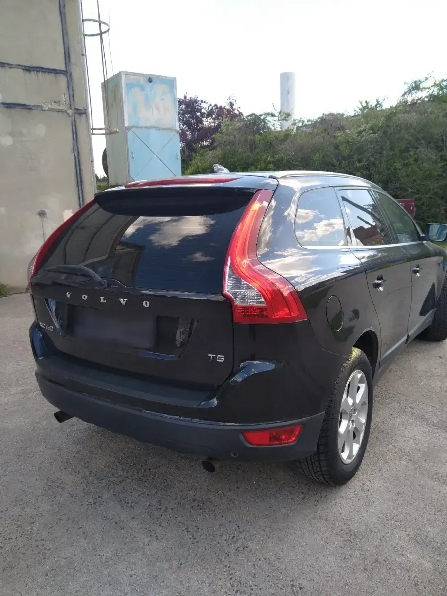 Occasion Volvo XC60 240 ch (176 kW) 2012 Noir SUV