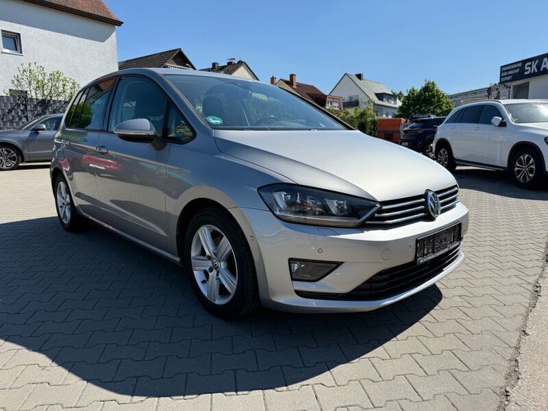 Silber Gebraucht 2017 VW Golf VII Limousine | 13.999 € (Guter Preis) - Bild 1/4