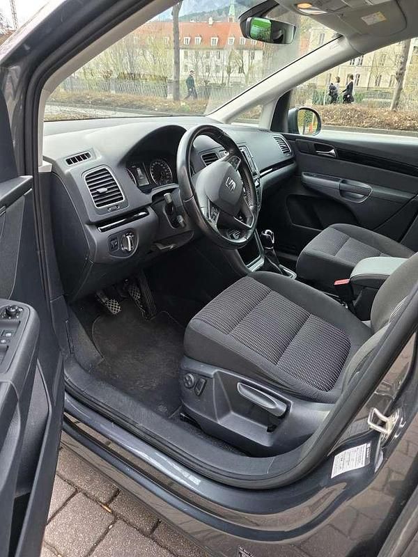 Gebraucht Seat Alhambra 116 PS (85 kW) 2017 Grau Van / Kleinbus