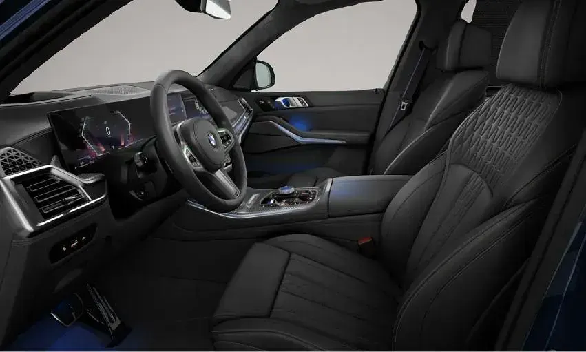 Gebraucht BMW X5 Comfort Edition 352 PS (258 kW) 2025 Manufacturer SUV