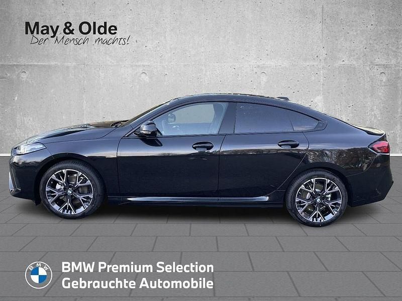 Neu BMW 220 Performance 170 PS (125 kW) 2025 Schwarz Coupé