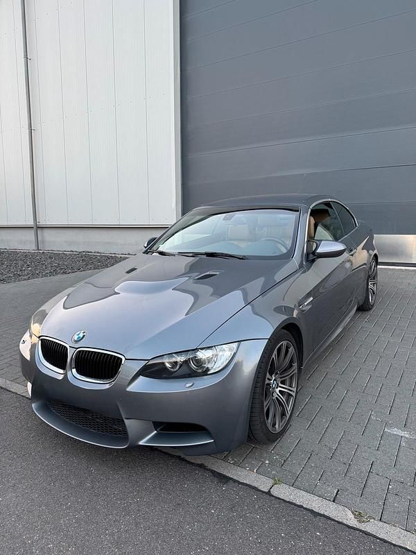 Gebraucht BMW M3 Cabriolet 420 PS (308 kW) 2013 Grau Cabrio