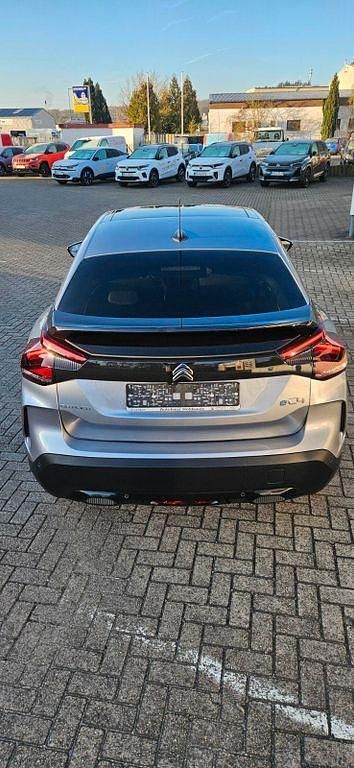 Używany Citroën e-C4 Shine 100 kW (136 KM) 2022 Szary Sedan/Limuzyna