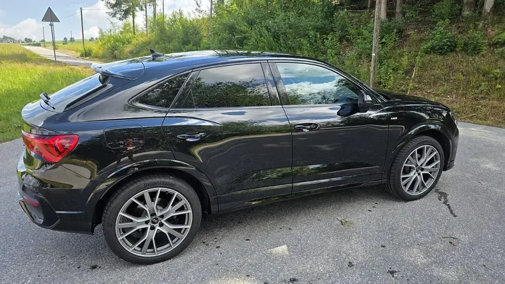 Gebraucht Audi Q3 Sportback S-Line 150 PS (110 kW) 2025 Schwarz SUV