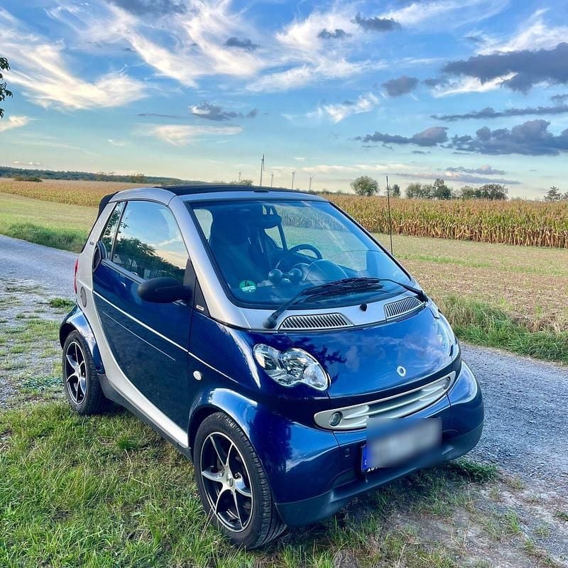 Blau Gebraucht 2002 Smart ForTwo Cabrio Pulse Cabrio | 1.500 € (Fairer Preis) - Bild 1/4