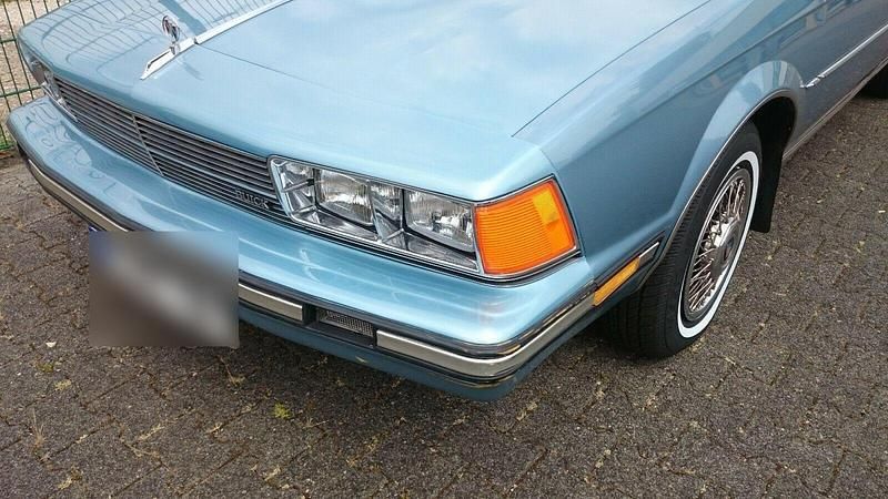 Gebraucht Buick Century 99 PS (72 kW) 1986 Blau Limousine