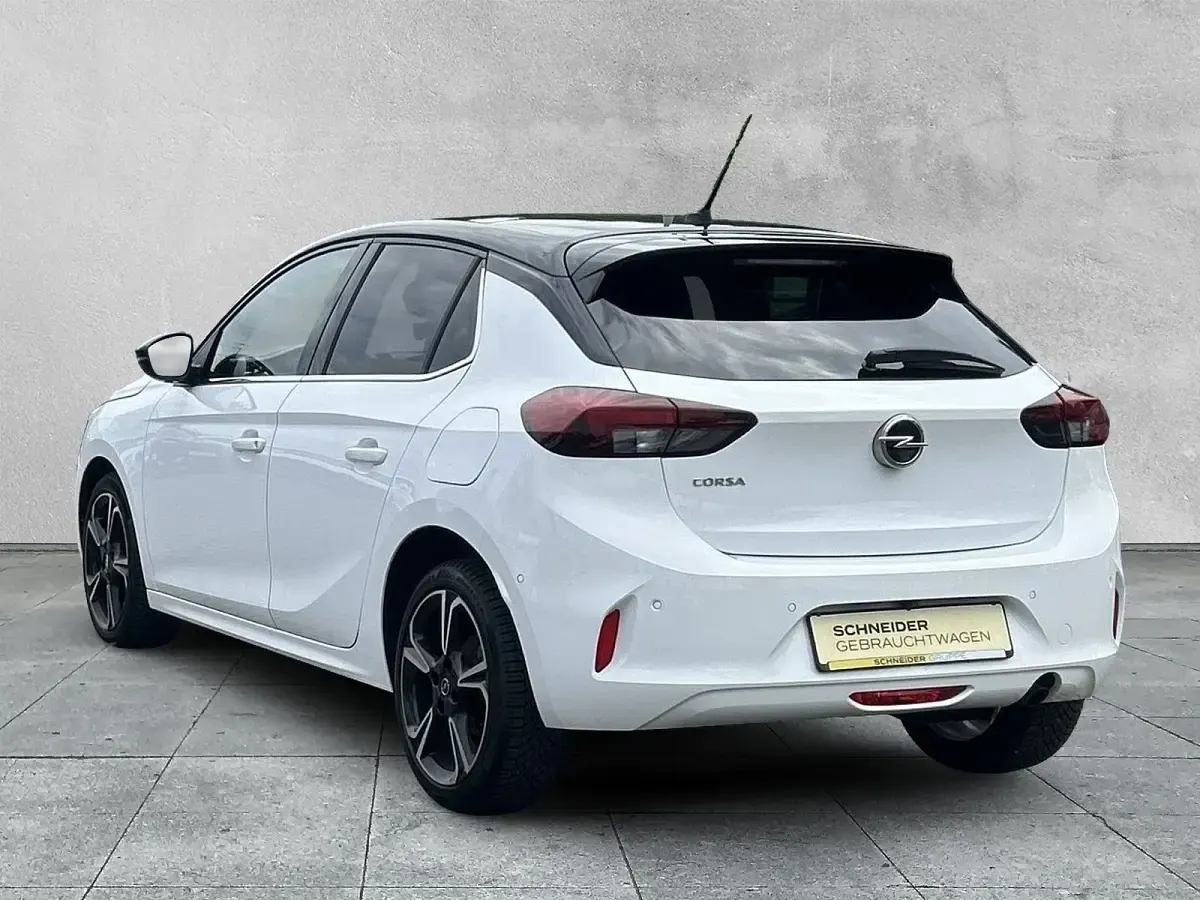Gebraucht Opel Corsa Elegance 101 PS (74 kW) 2022 Weiß Kleinwagen