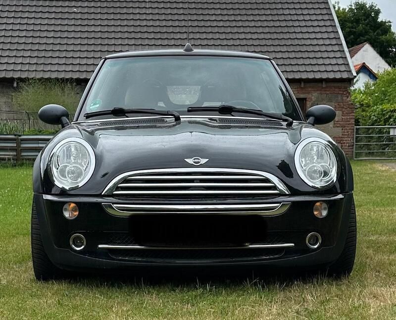 Schwarz Gebraucht 2005 Mini ONE Kleinwagen | 9.950 € - Bild 1/4