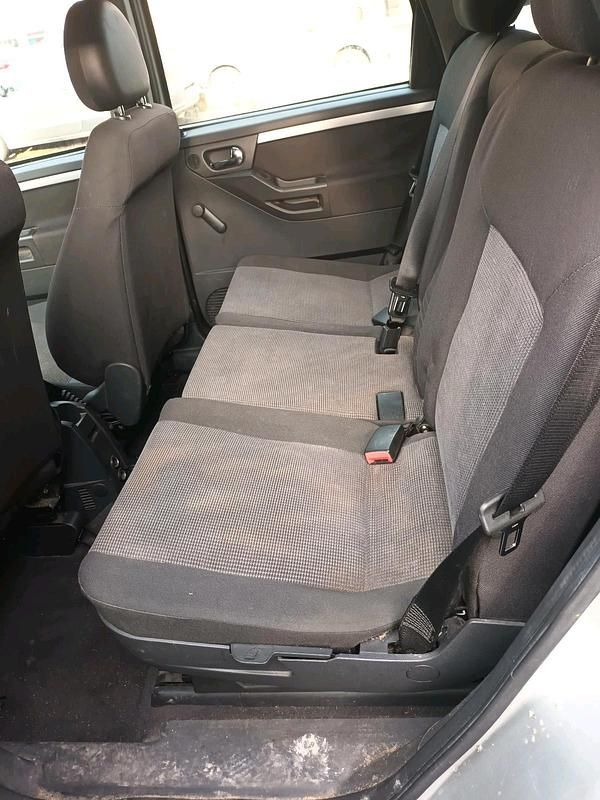 Gebraucht Opel Corsa 75 PS (55 kW) 2005 Grau Kleinwagen