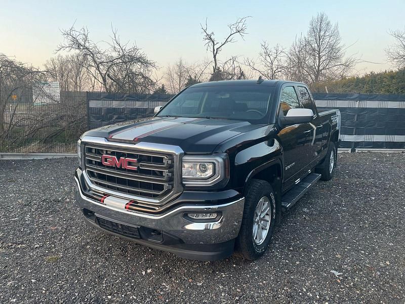 Schwarz Gebraucht 2016 GMC Sierra Abholung | 26.999 € - Bild 1/4