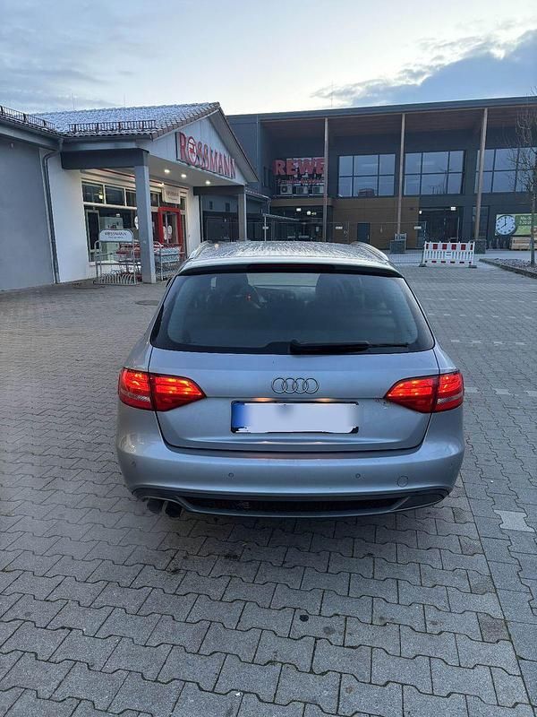 Gebraucht Audi A4 S-line plus 209 PS (153 kW) 2008 Blau Kombi