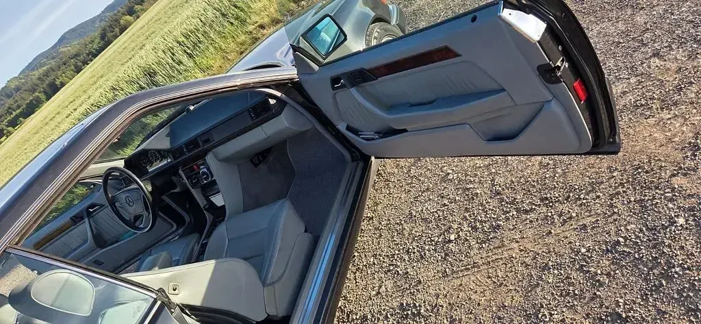 Gebraucht Mercedes 300 220 PS (161 kW) 1992 Grau Coupé