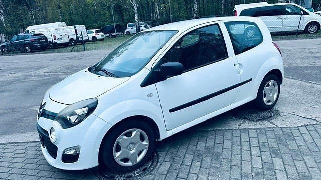 Second-hand Renault Twingo 75 CP (55 kW) 2013 Alb Hatchback