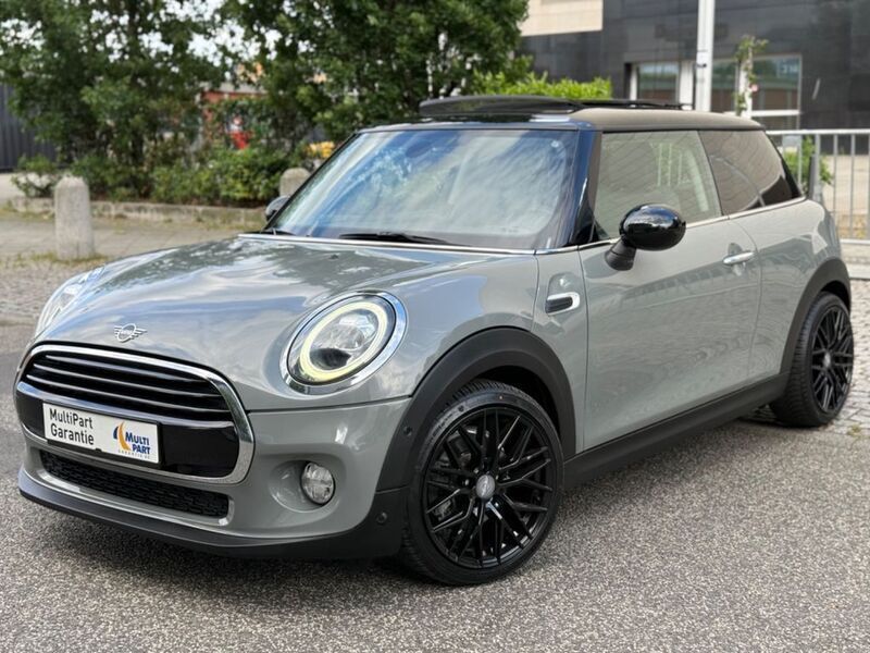 Grau Gebraucht 2019 Mini Cooper Kleinwagen | 17.990 € (Guter Preis) - Bild 1/4