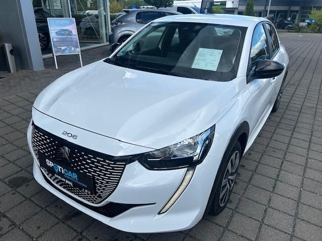 Weiß Gebraucht 2022 Peugeot e-208 Active Kleinwagen | 17.490 € (Fairer Preis) - Bild 1/4