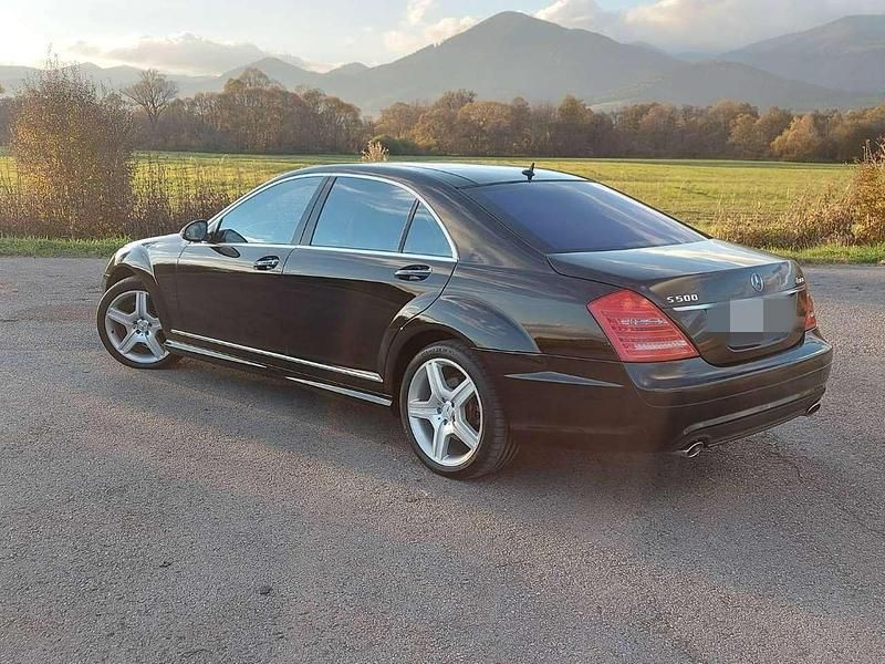 Gebraucht Mercedes S500 387 PS (284 kW) 2010 Schwarz Limousine