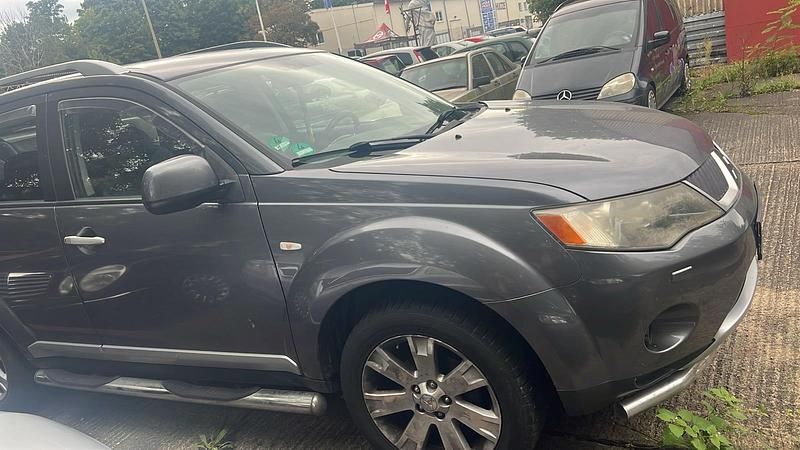 Gebraucht Mitsubishi Outlander 2008 Grau SUV