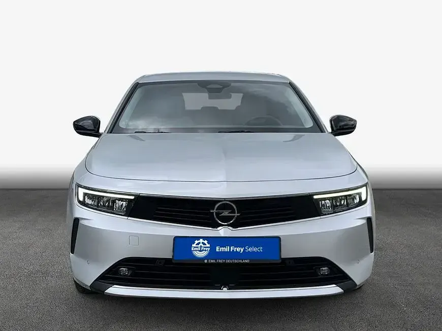 Gebraucht Opel Astra Elegance 131 PS (96 kW) 2023 Karbon schwarz metallic Limousine