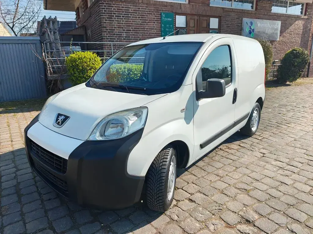 Gebraucht Peugeot Bipper 75 PS (55 kW) 2014 Weiß Van / Kleinbus
