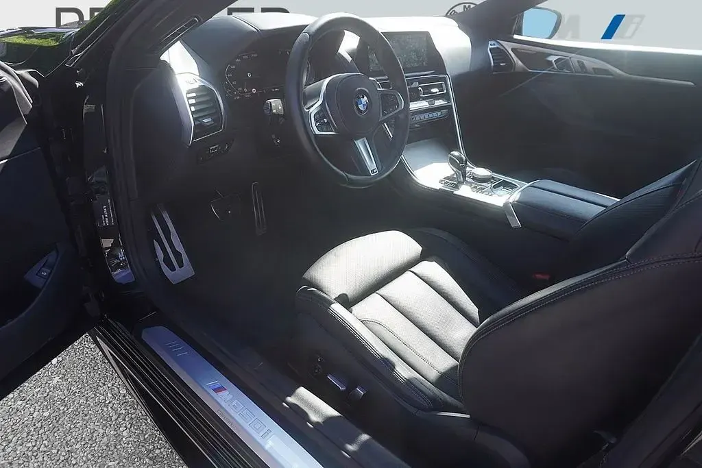 Gebraucht BMW M850 Efficient Dynamics 530 PS (389 kW) 2020 Saphirschwarz Cabrio