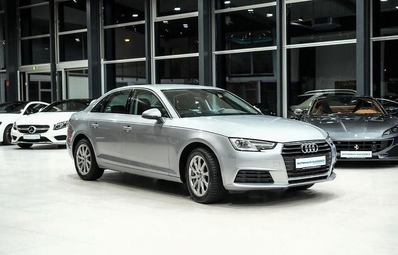 Gebraucht Audi A4 Sport 190 PS (139 kW) 2016 Silber Limousine