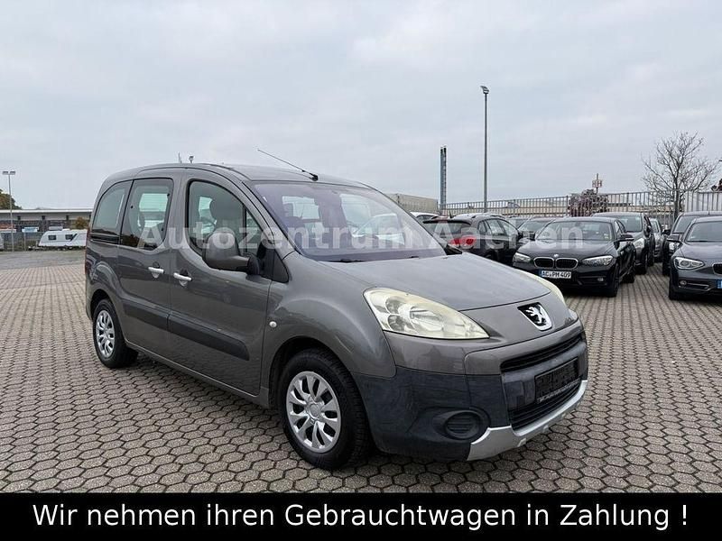 Braun Gebraucht 2010 Peugeot Partner Van / Kleinbus | 2.799 € (Guter Preis) - Bild 1/4