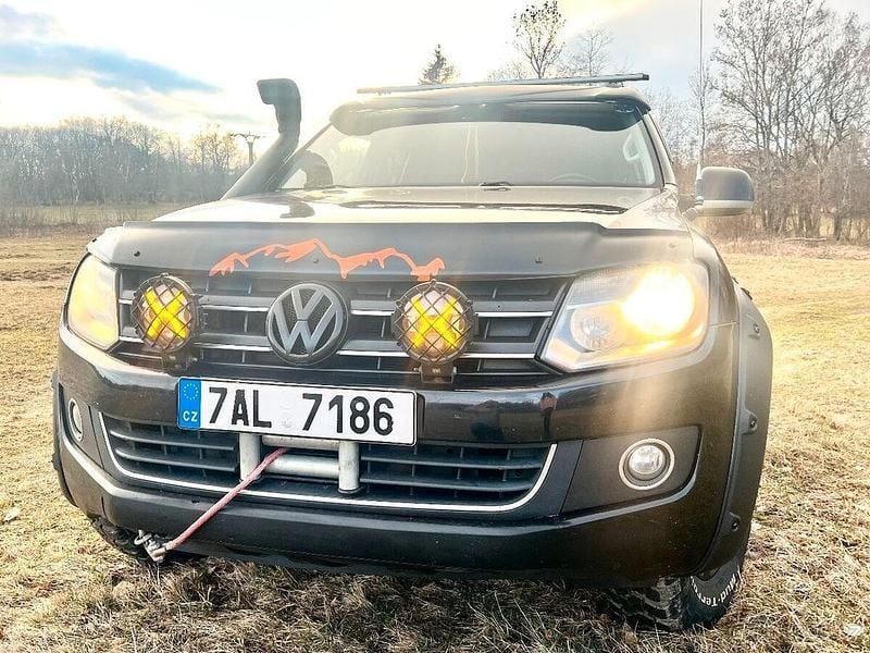 Gebraucht VW Amarok 163 PS (119 kW) 2011 Schwarz Pickup