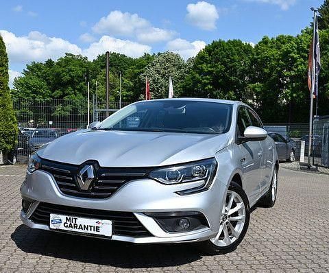 Grau Gebraucht 2016 Renault Mégane IV Intens Limousine | 10.499 € (Fairer Preis) - Bild 1/4