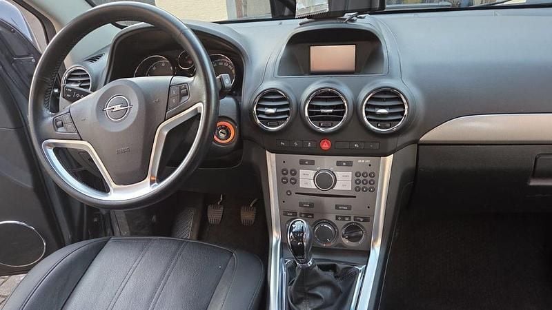 Gebraucht Opel Antara Cosmo 163 PS (119 kW) 2013 Grau SUV
