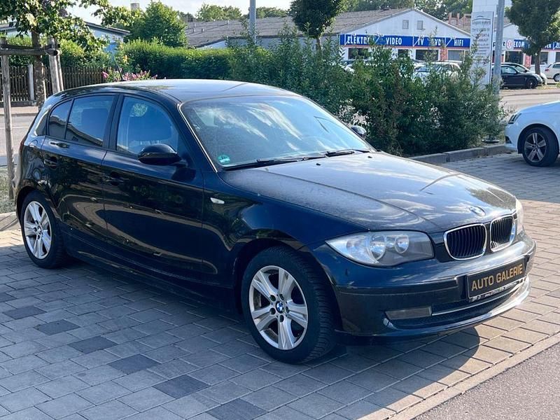 Gebraucht BMW 118 Advantage 143 PS (105 kW) 2008 Schwarz Kleinwagen