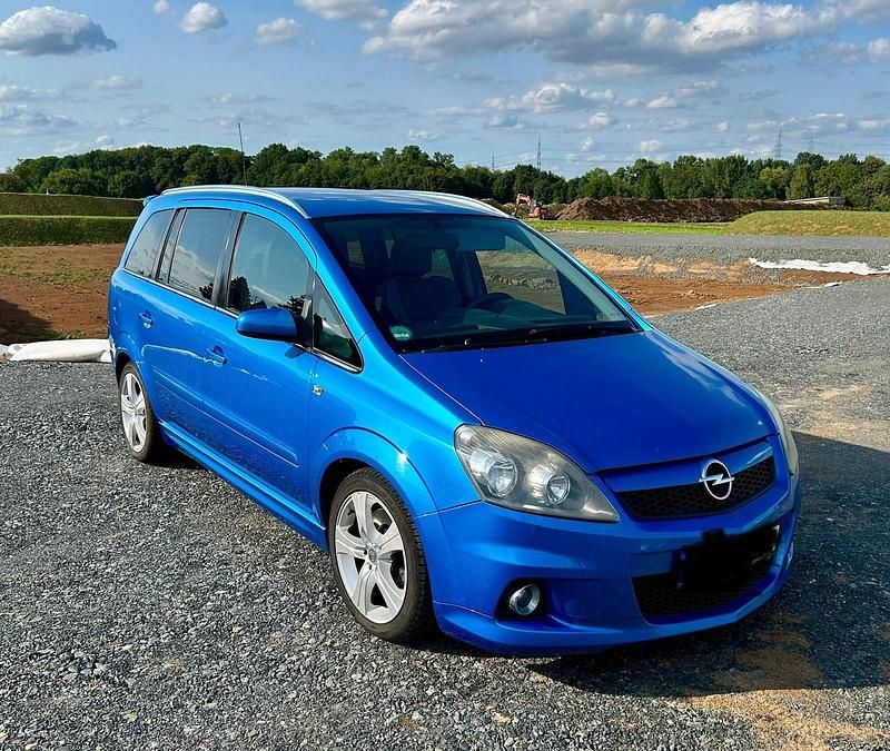 Blau Gebraucht 2007 Opel Zafira OPC Van / Kleinbus | 3.999 € (Fairer Preis) - Bild 1/3