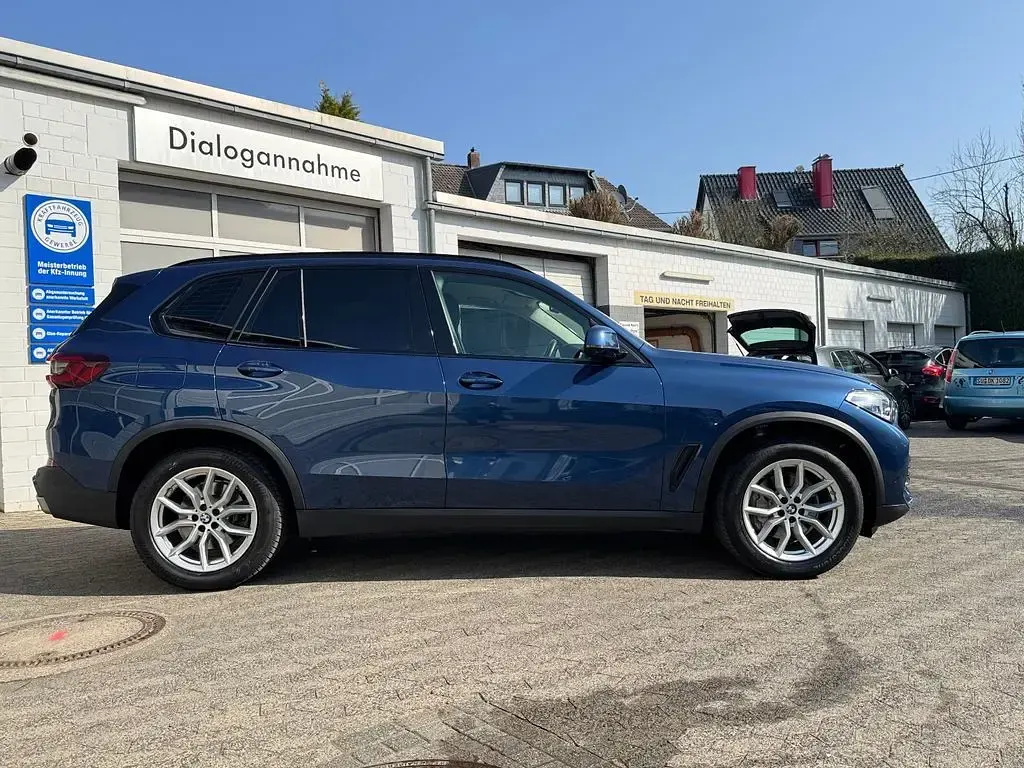 Gebraucht BMW X5 Sport Line 265 PS (194 kW) 2020 Blau SUV
