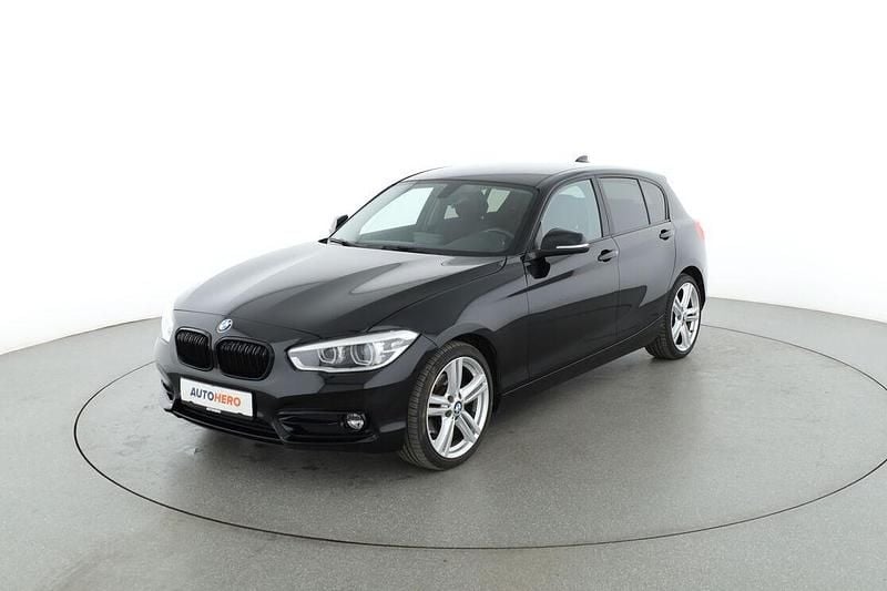 Schwarz Gebraucht 2018 BMW 120 Sport Line Kleinwagen | 17.980 € (Guter Preis) - Bild 1/3