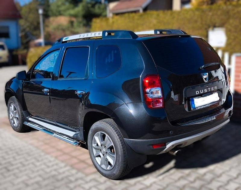 Gebraucht Dacia Duster Prestige 125 PS (91 kW) 2015 Schwarz SUV