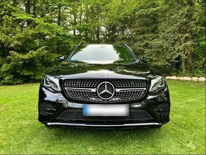 Gebraucht Mercedes GLC250 AMG line 211 PS (155 kW) 2019 Schwarz SUV