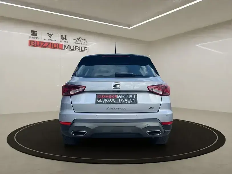 Gebraucht Seat Arona FR 150 PS (110 kW) 2023 Silber SUV