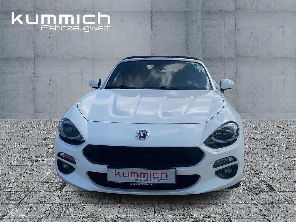 Gebraucht Fiat 124 Spider Lusso 140 PS (102 kW) 2018 Weiß Cabrio