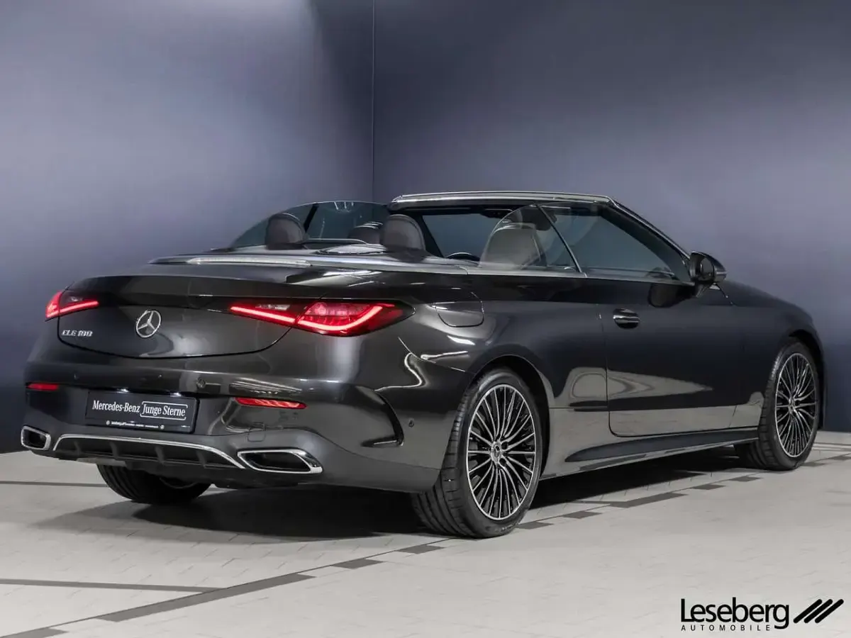 Gebraucht Mercedes CLE180 AMG 170 PS (125 kW) 2025 Grau Cabrio