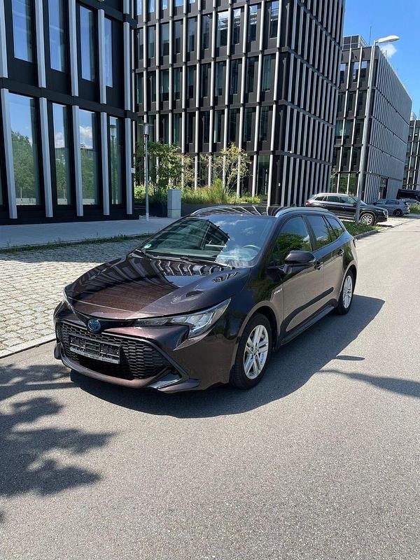 Braun Gebraucht 2022 Toyota Corolla Kombi | 22.500 € (Guter Preis) - Bild 1/4
