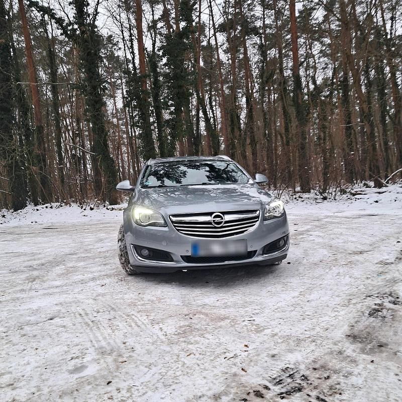 Gebraucht Opel Insignia 163 PS (119 kW) 2014 Grau Kombi