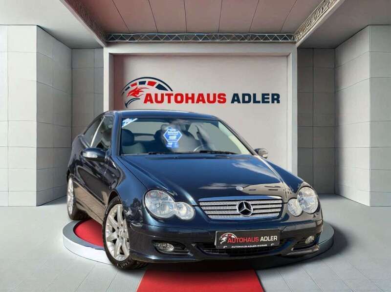 Smaragdschwarz metalliclack Gebraucht 2005 Mercedes CL200 Coupé | 5.990 € (Teuer) - Bild 1/4