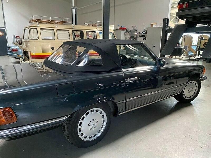 Gebraucht Mercedes SL300 185 PS (136 kW) 1987 Schwarz Cabrio
