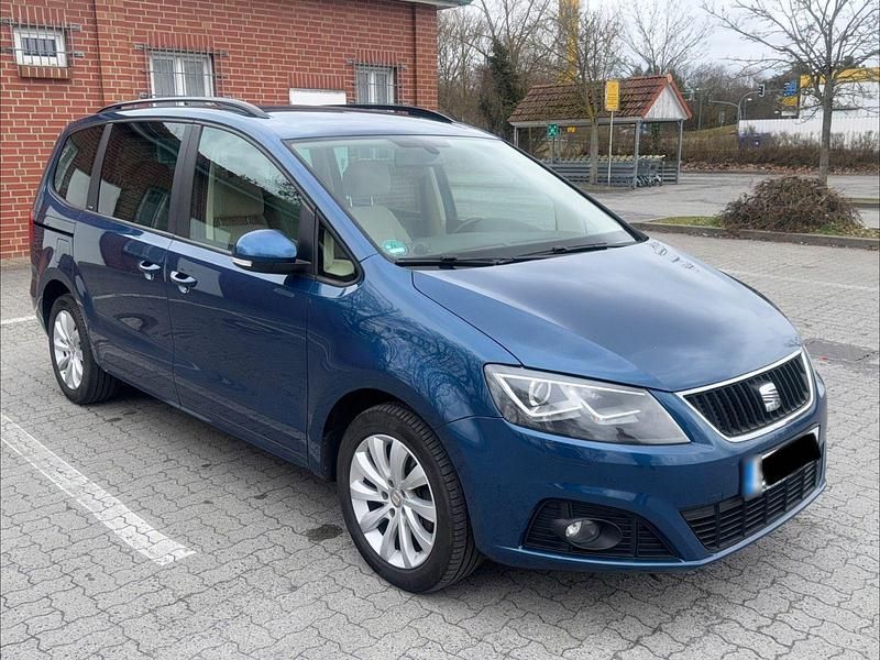 Gebraucht Seat Alhambra 140 PS (102 kW) 2015 Blau Van / Kleinbus