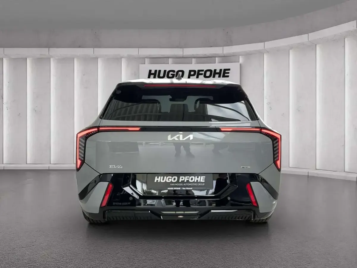 Gebraucht Kia EV4 GT-Line 150 kW (204 PS) 2025 Wolfgrau metallic Kleinwagen
