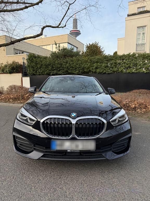 Gebraucht BMW 118 136 PS (100 kW) 2021 Schwarz Kleinwagen