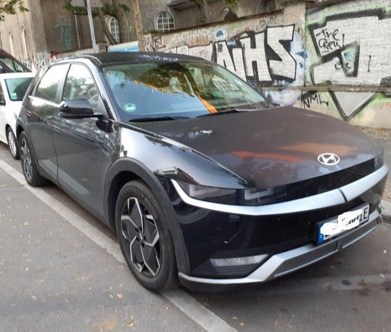 Schwarz Gebraucht 2021 Hyundai Ioniq 5 SUV | 23.300 € (Superpreis) - Bild 1/4