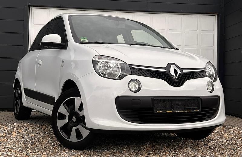 Gebraucht Renault Twingo Experience 69 PS (50 kW) 2016 Crystal weiss Kleinwagen