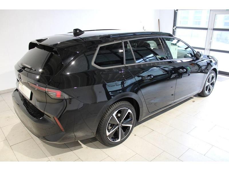 Gebraucht Opel Astra 131 PS (96 kW) 2025 Schwarz Kombi