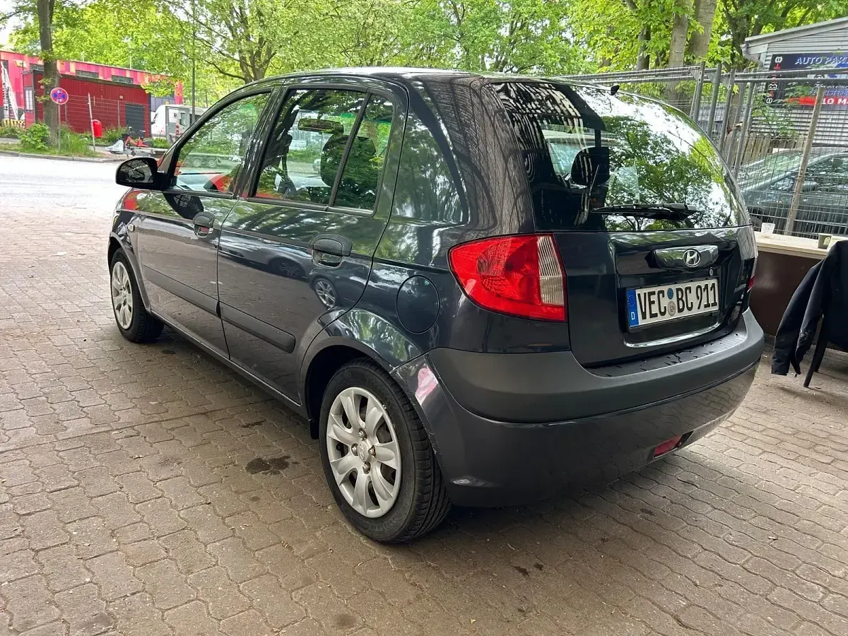 Gebraucht Hyundai Getz 67 PS (49 kW) 2009 Grau Kleinwagen
